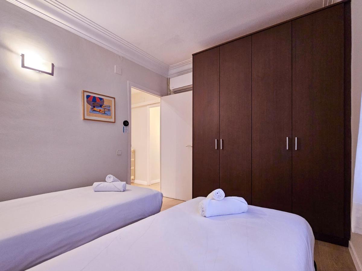 Classbedroom Park Gueell Apartment Barcelona Exterior foto